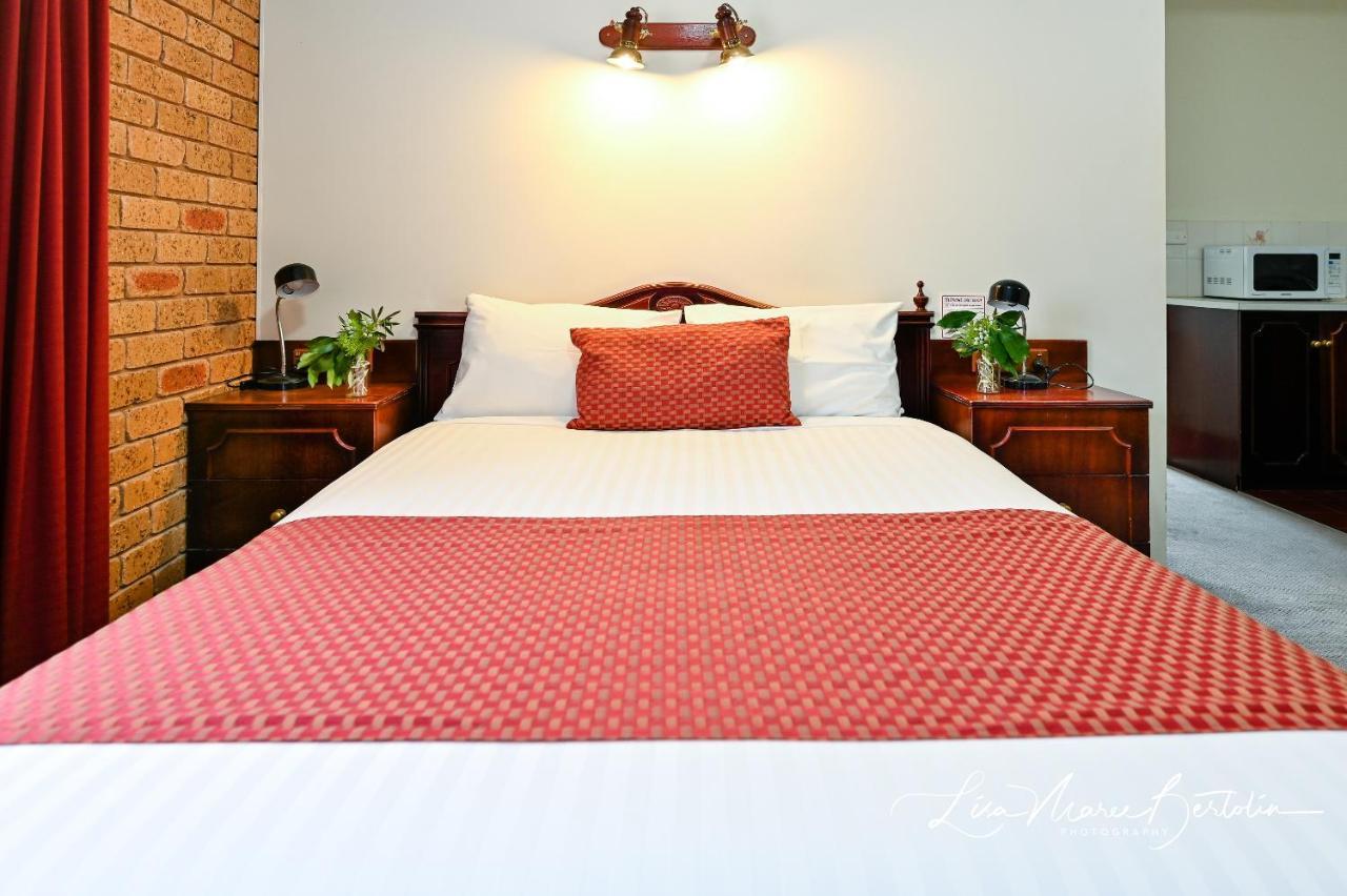 Narrandera Club Motor Inn Buitenkant foto