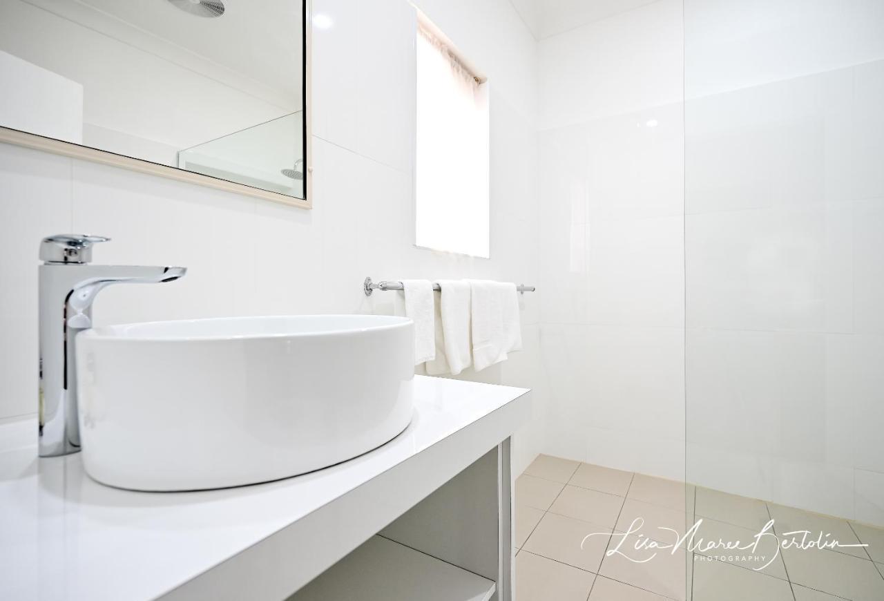 Narrandera Club Motor Inn Buitenkant foto